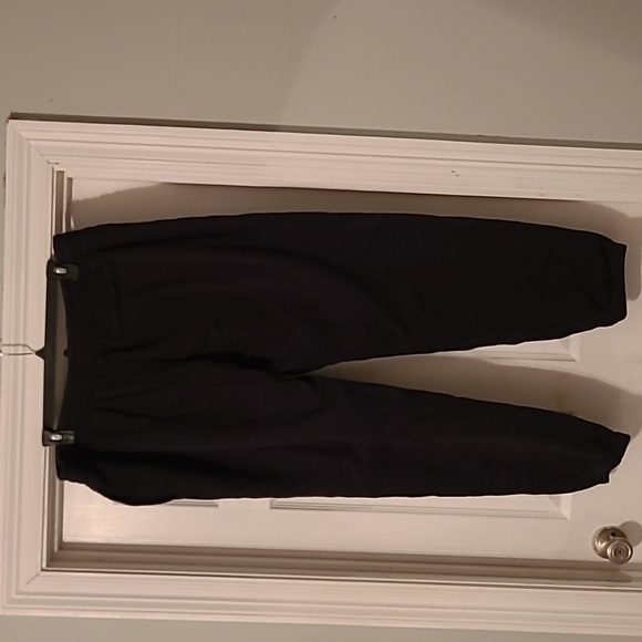 Under Armour Men's Black Joggers - Picture 8 of 10